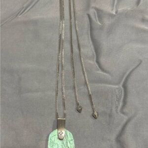 Elegant Silver/rhodium and iridescent/pearlized adjustable Kendra Scott Necklace